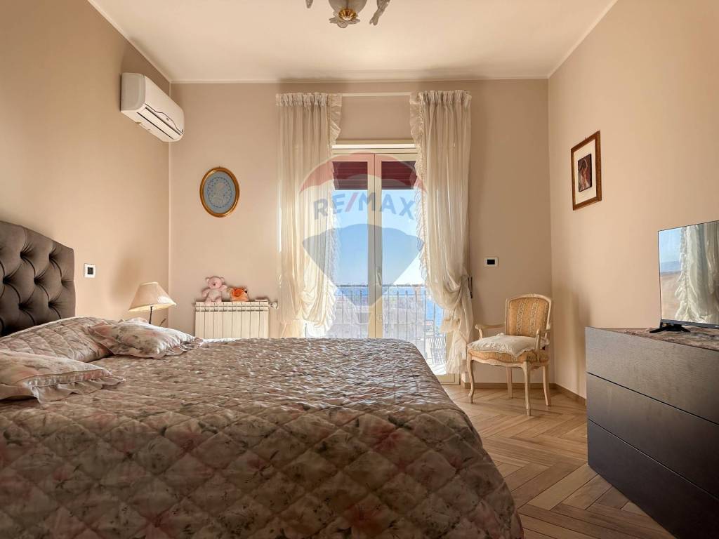 appartamento in vendita a Nizza di Sicilia