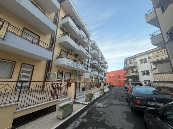 appartamento in vendita a Nizza di Sicilia