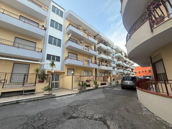 appartamento in vendita a Nizza di Sicilia