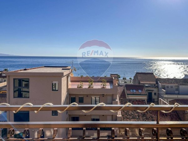 appartamento in vendita a Nizza di Sicilia