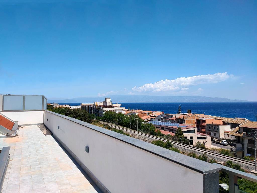 appartamento in vendita a Nizza di Sicilia