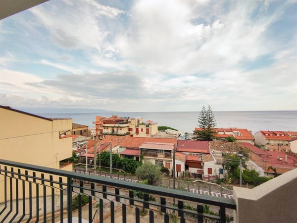 appartamento in vendita a Nizza di Sicilia