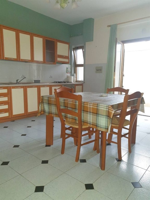appartamento in vendita a Nizza di Sicilia