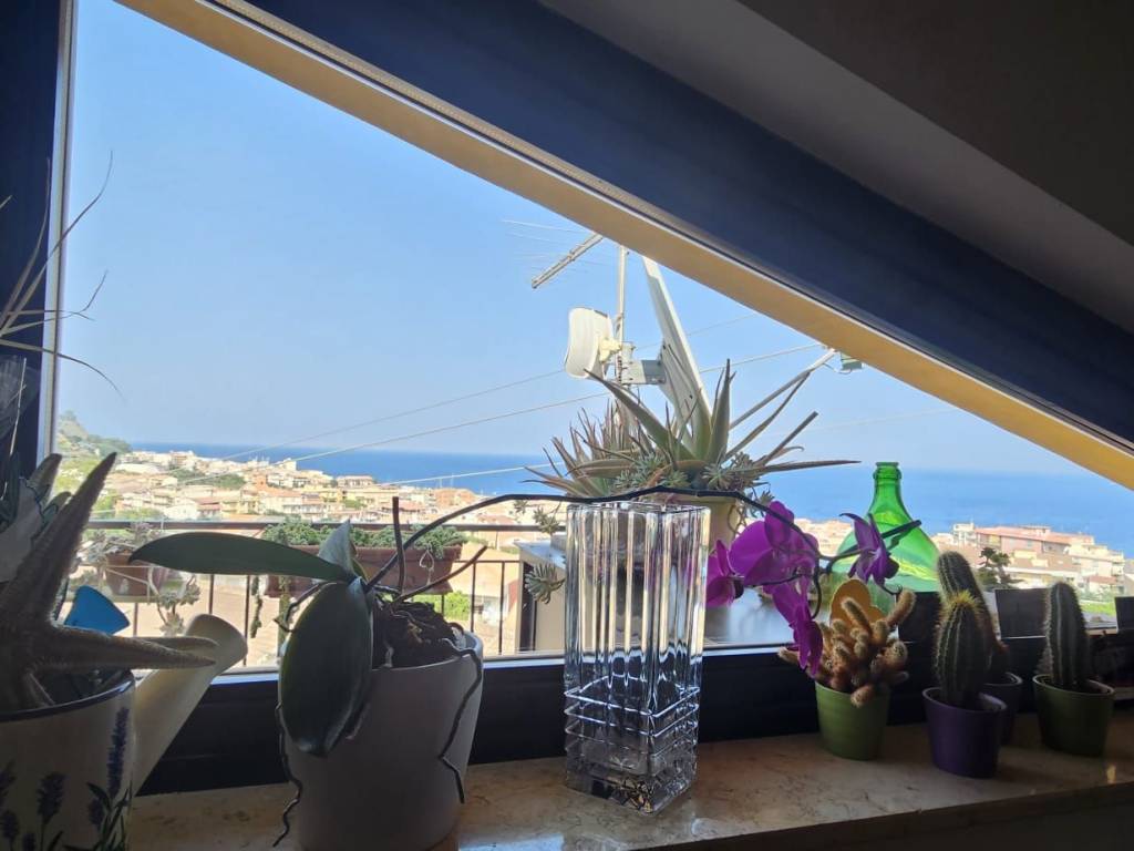 appartamento in vendita a Nizza di Sicilia