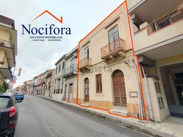 casa indipendente in vendita a Nizza di Sicilia