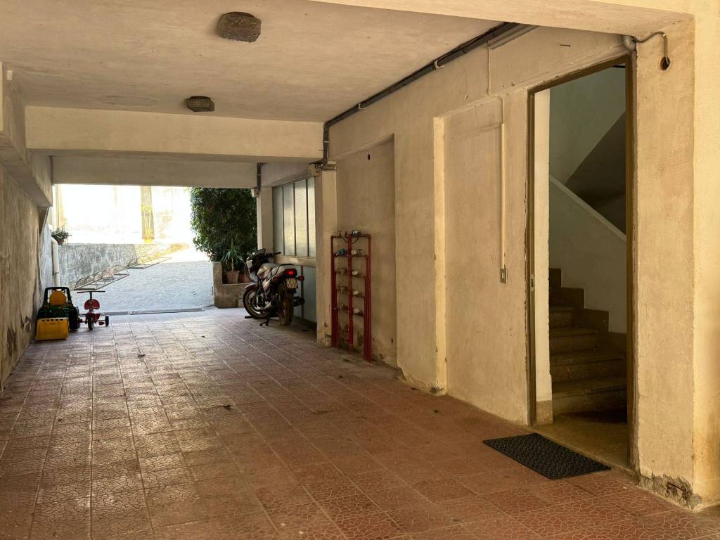 appartamento in vendita a Nizza di Sicilia