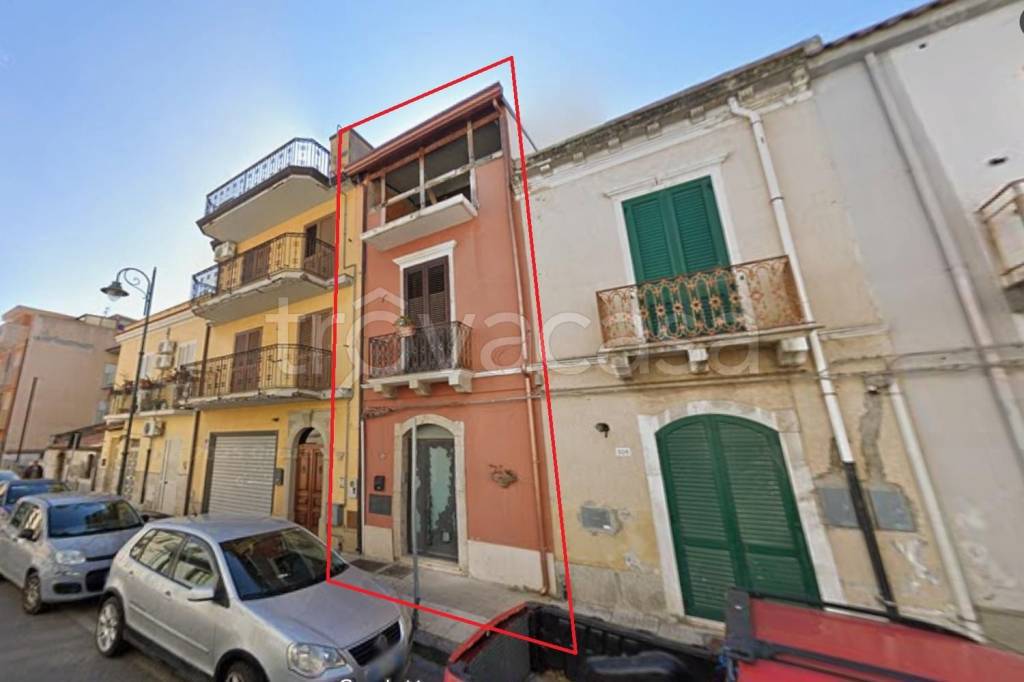 casa indipendente in vendita a Nizza di Sicilia