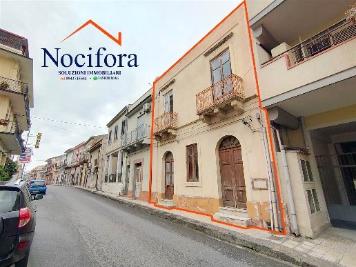 casa indipendente in vendita a Nizza di Sicilia