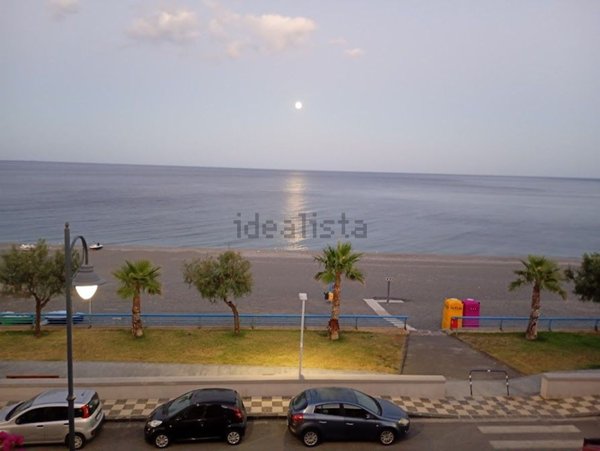 appartamento in vendita a Nizza di Sicilia