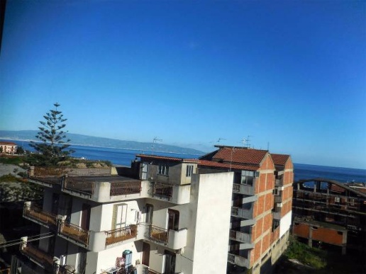 appartamento in vendita a Nizza di Sicilia