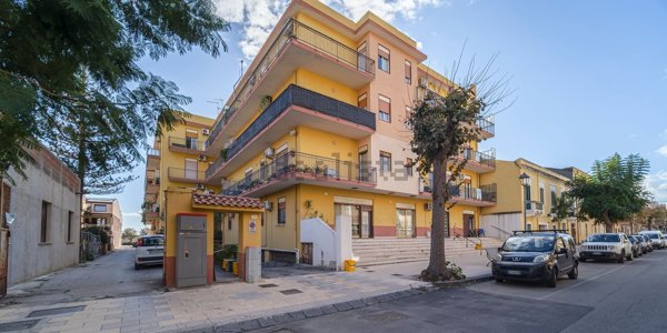 appartamento in vendita a Nizza di Sicilia