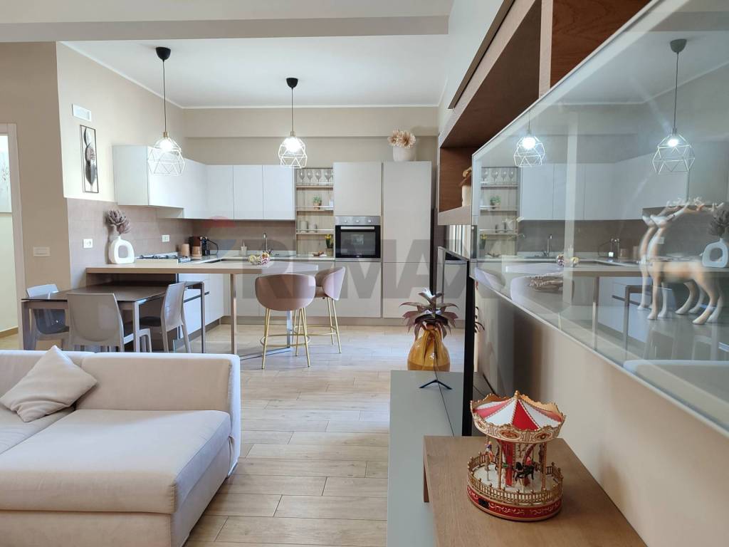 appartamento in vendita a Nizza di Sicilia