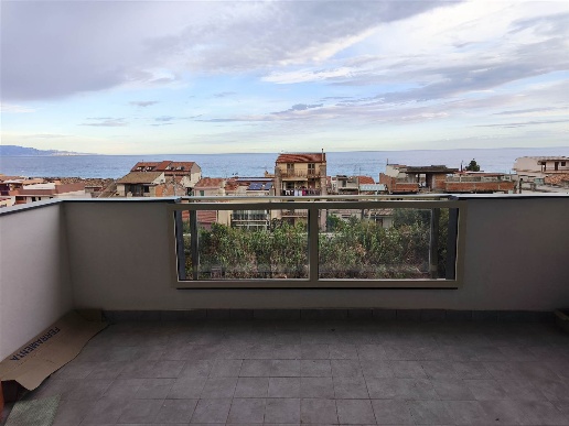 appartamento in vendita a Nizza di Sicilia