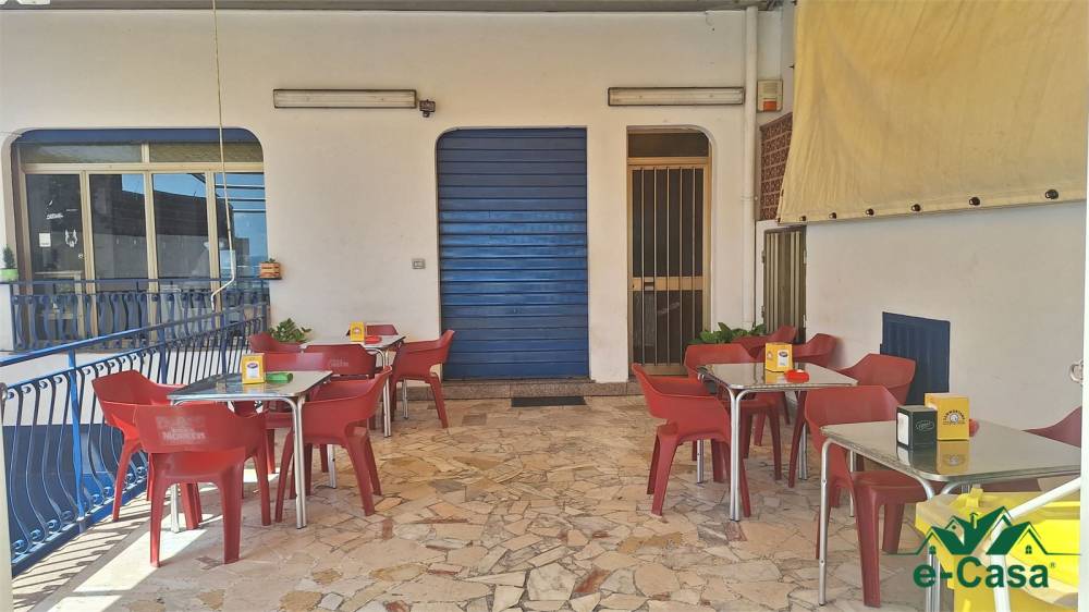 negozio in vendita a Nizza di Sicilia