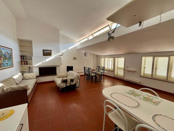 appartamento in vendita a Nizza di Sicilia