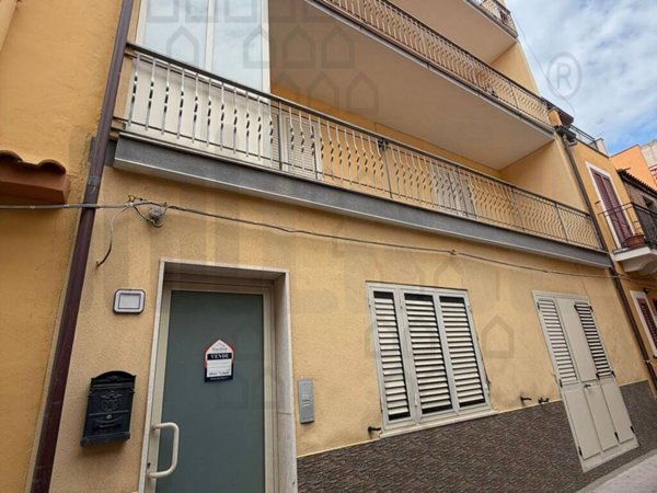 appartamento in vendita a Nizza di Sicilia