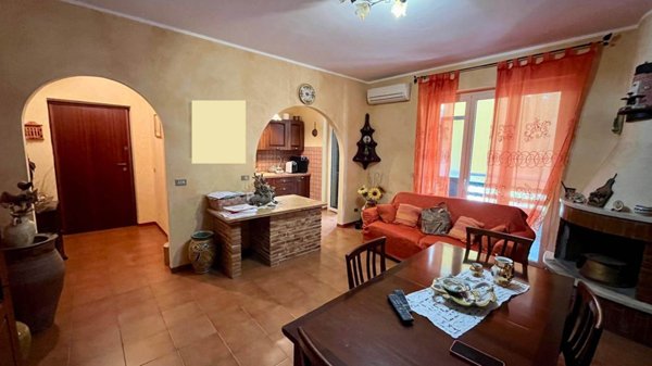 appartamento in vendita a Nizza di Sicilia