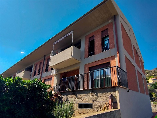 casa indipendente in vendita a Nizza di Sicilia