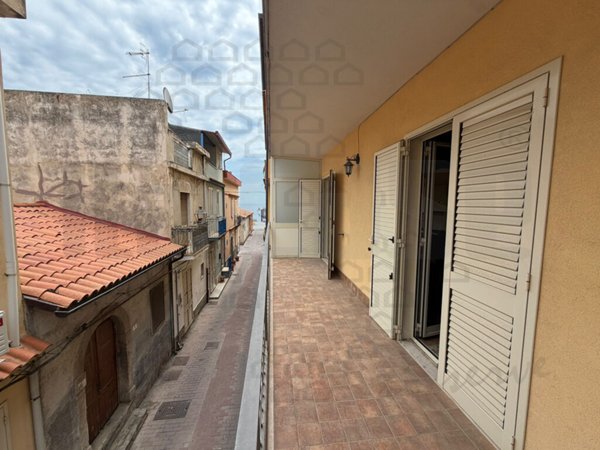 appartamento in vendita a Nizza di Sicilia