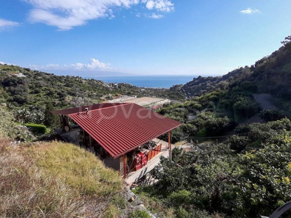 terreno agricolo in vendita a Nizza di Sicilia