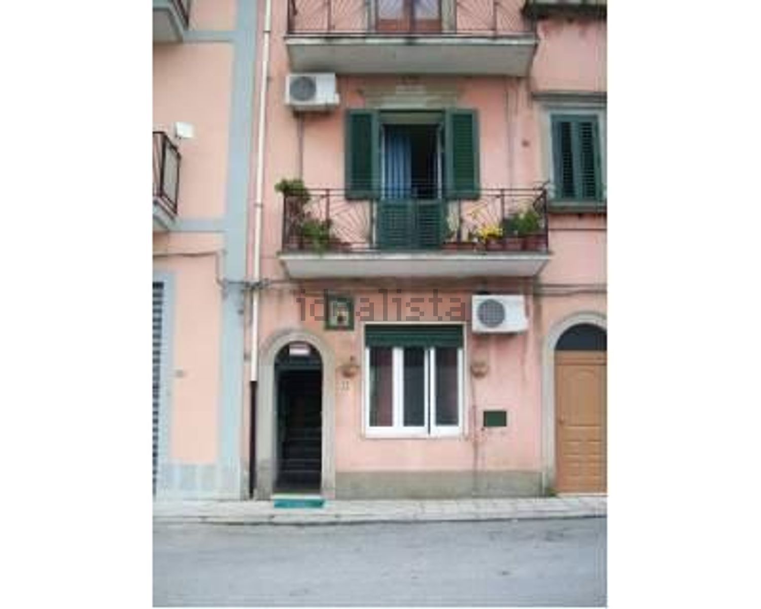 appartamento in vendita a Novara di Sicilia