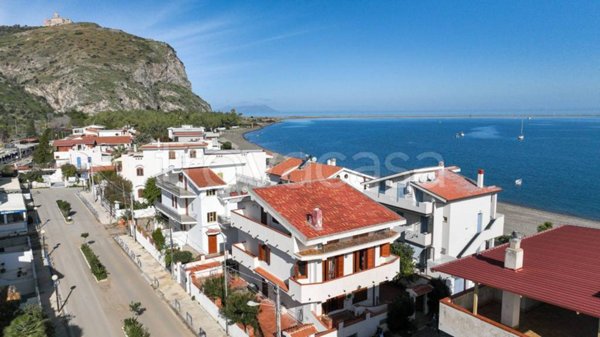 casa indipendente in vendita ad Oliveri