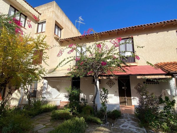 appartamento in vendita ad Oliveri