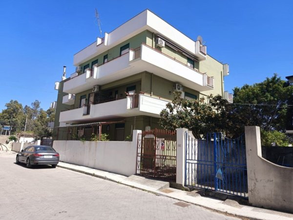appartamento in vendita ad Oliveri