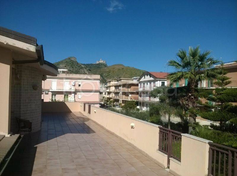 casa indipendente in vendita ad Oliveri