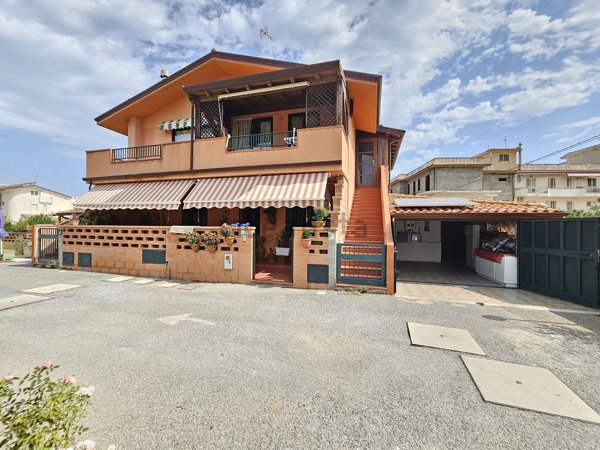 appartamento in vendita ad Oliveri