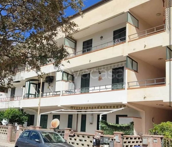 appartamento in vendita ad Oliveri