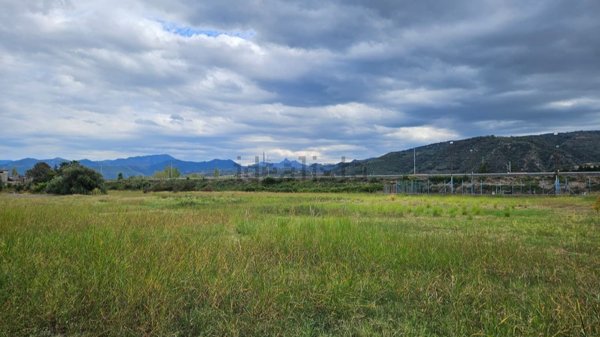 casa indipendente in vendita ad Oliveri