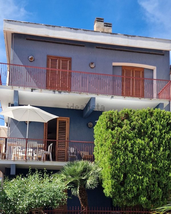 appartamento in vendita ad Oliveri