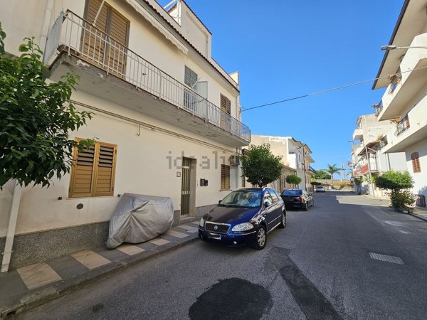 appartamento in vendita ad Oliveri