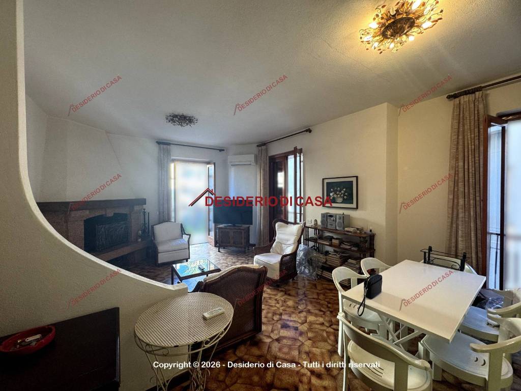 appartamento in vendita ad Oliveri