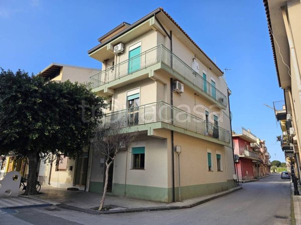 appartamento in vendita ad Oliveri