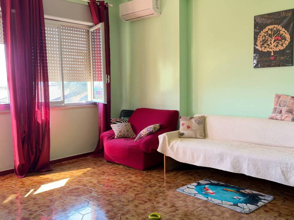 appartamento in vendita ad Oliveri