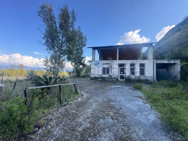 appartamento in vendita ad Oliveri