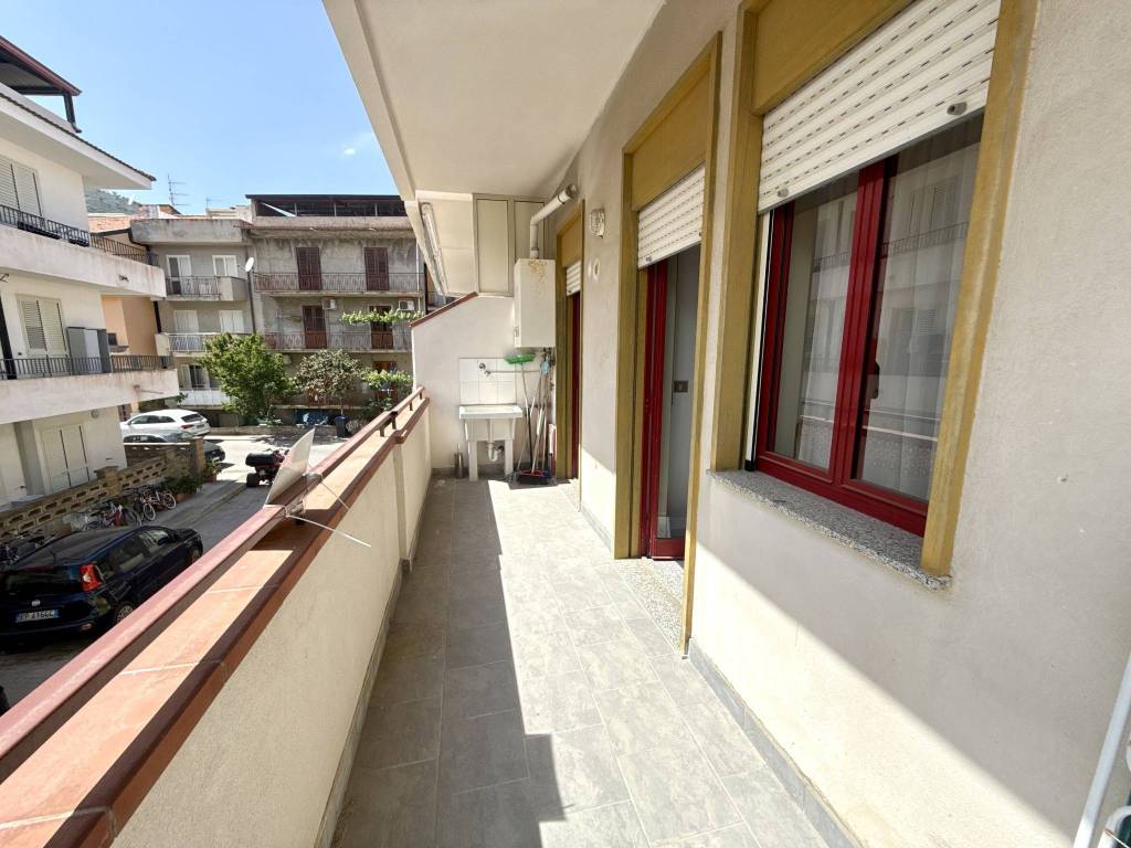 appartamento in vendita ad Oliveri