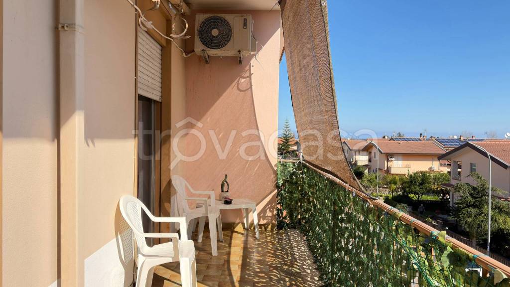 appartamento in vendita ad Oliveri