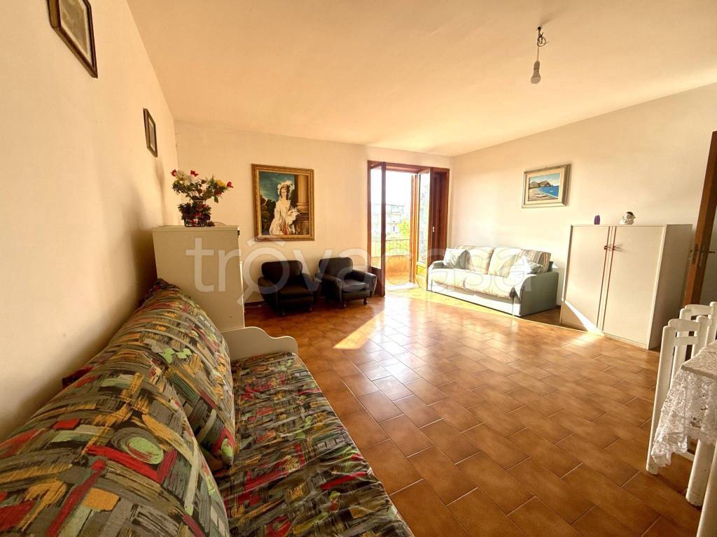 appartamento in vendita ad Oliveri