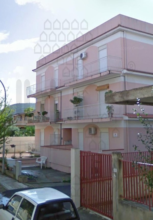appartamento in vendita ad Oliveri