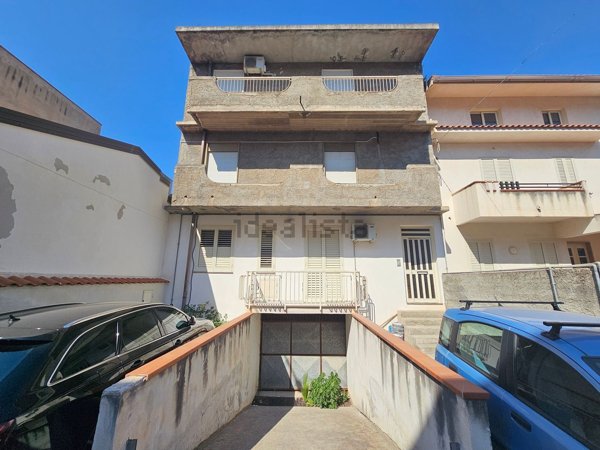 appartamento in vendita ad Oliveri