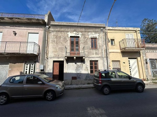 casa indipendente in vendita a Pace del Mela