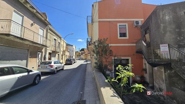 casa indipendente in vendita a Pace del Mela