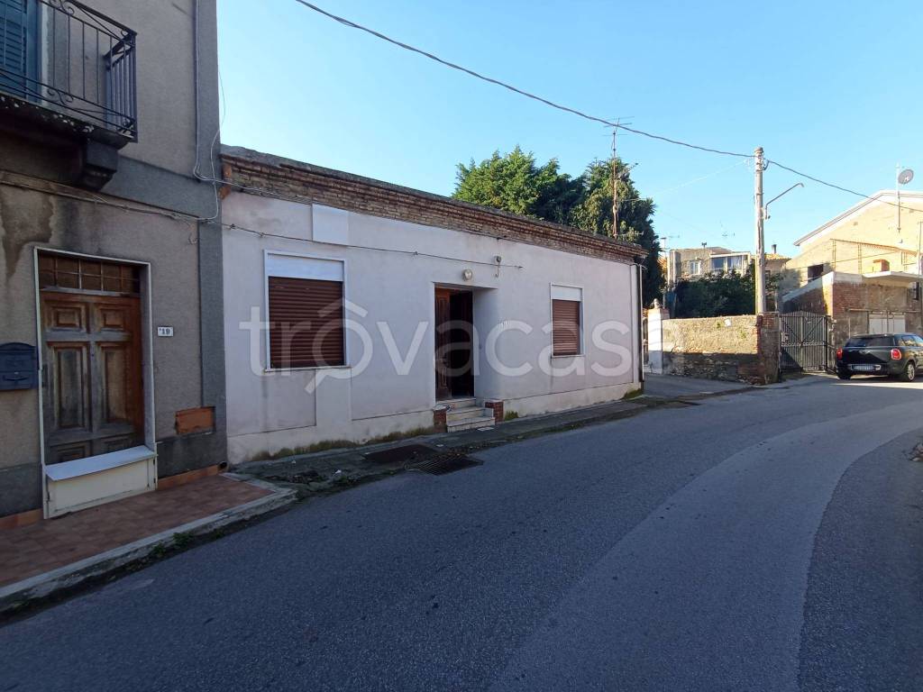 casa indipendente in vendita a Pace del Mela