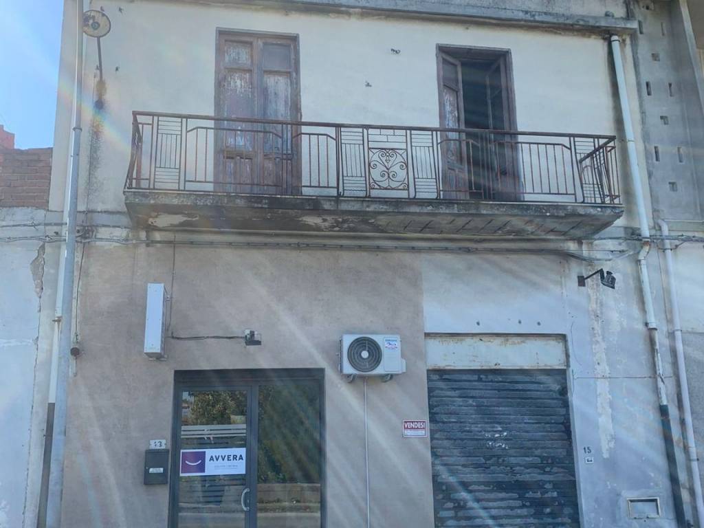 casa indipendente in vendita a Pace del Mela in zona Giammoro