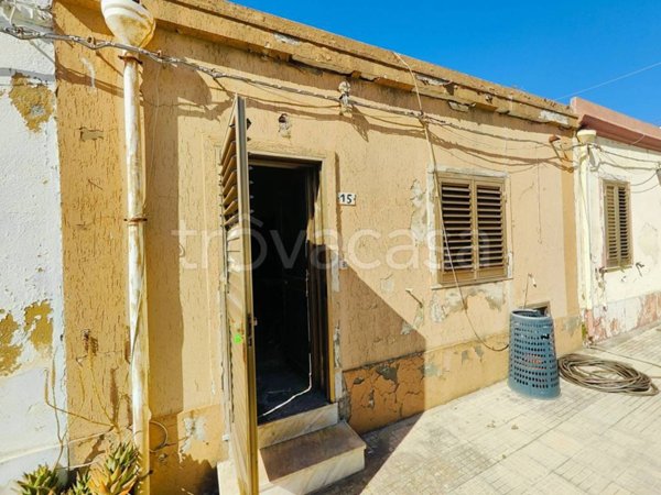 casa indipendente in vendita a Pace del Mela