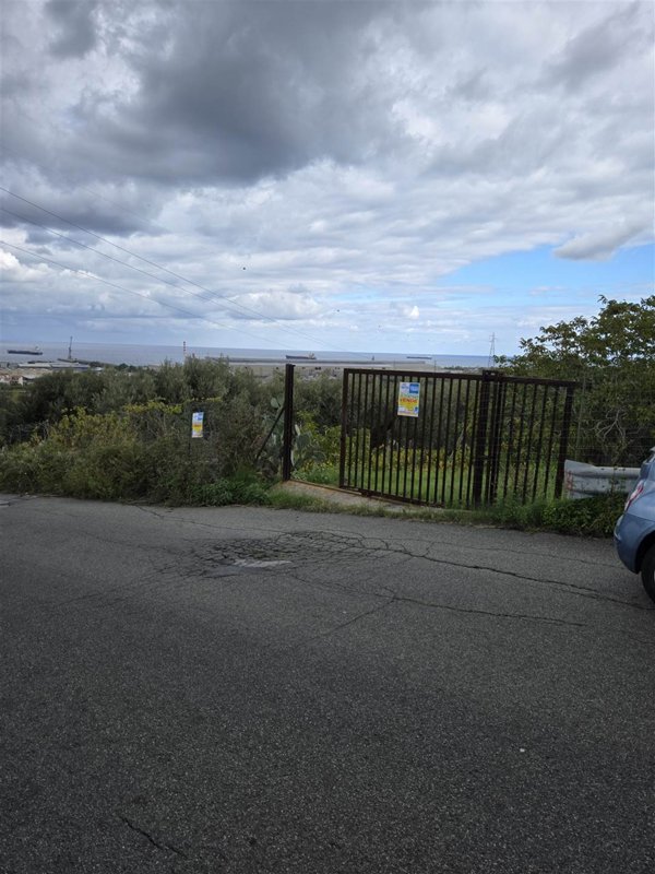 terreno agricolo in vendita a Pace del Mela in zona Giammoro