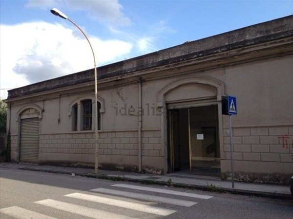 capannone in vendita a Pace del Mela